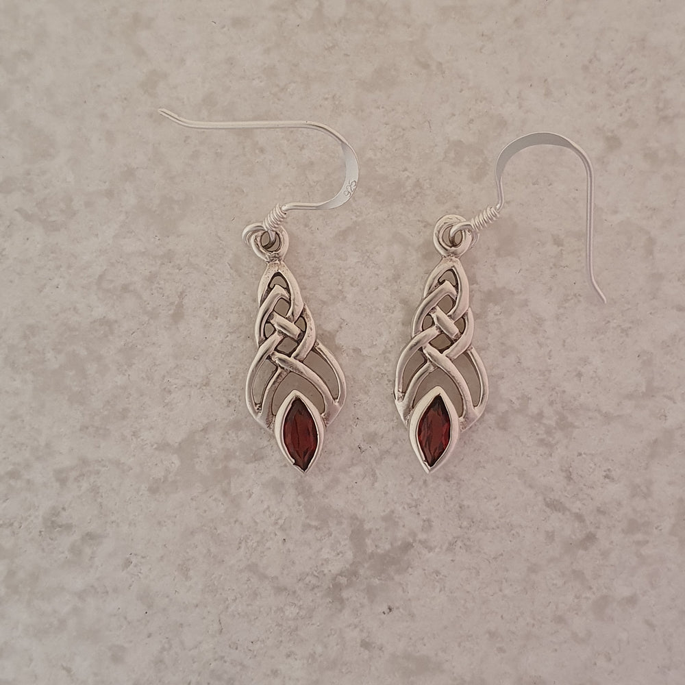 Celtic knot Earrings With Garnet