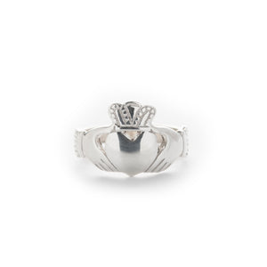 
            
                Load image into Gallery viewer, Ladies Silver Claddagh
            
        