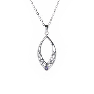 
            
                Load image into Gallery viewer, Celtic Pendant with Amethyst
            
        