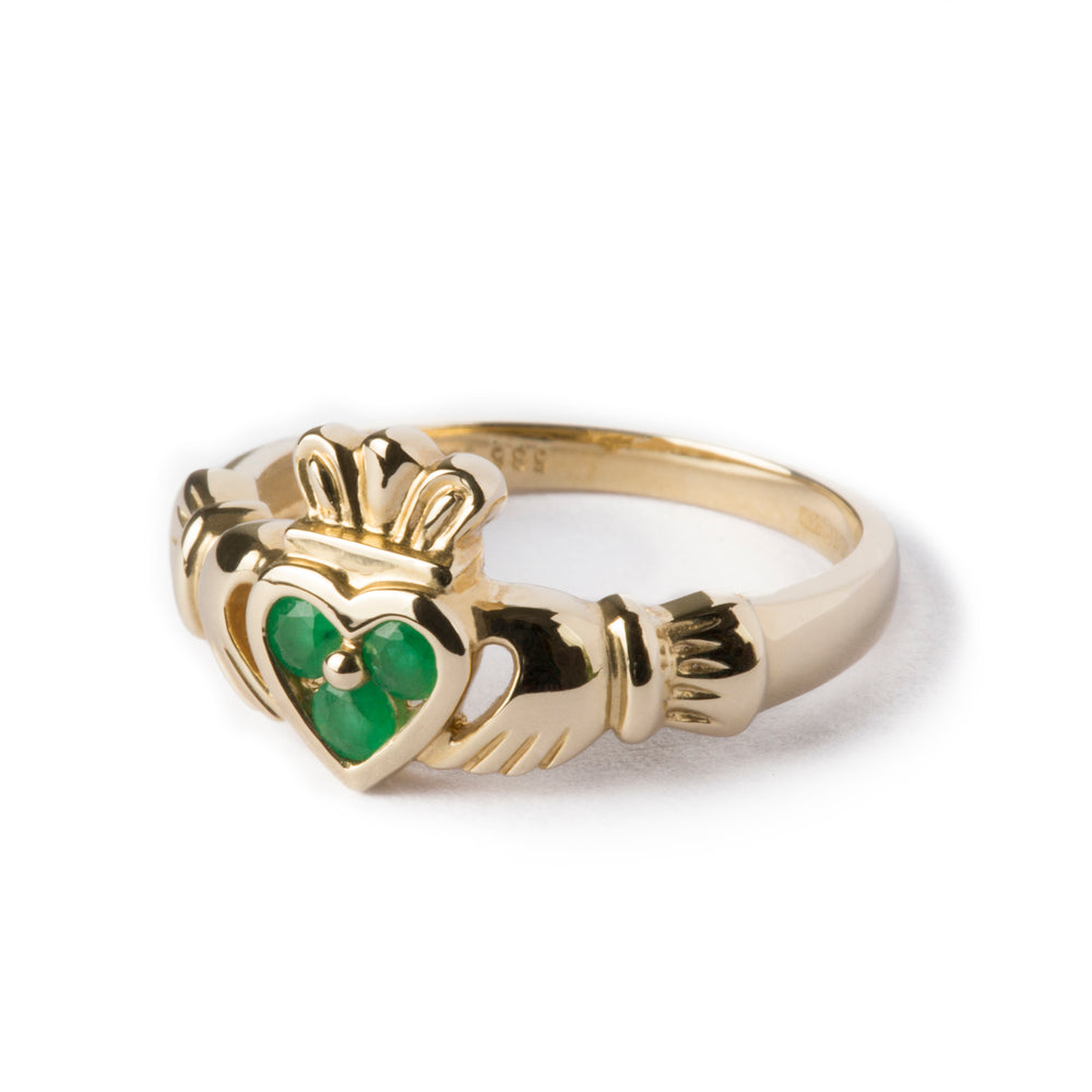 GOLD CLADDAG RING EMERALDS